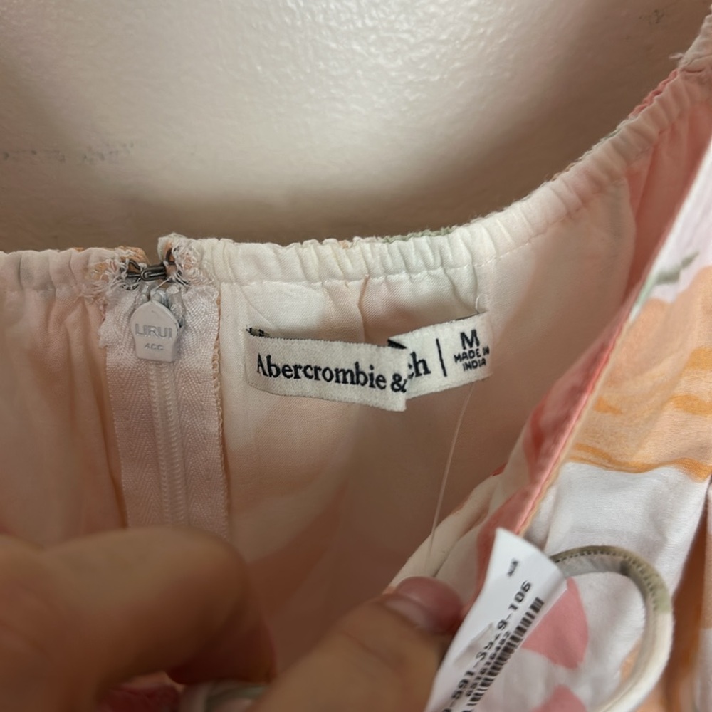 Abercrombie & Fitch Floral Poplin Keyhole Babydoll Tie Puff Sleeve Mini Dress - Picture 10 of 13